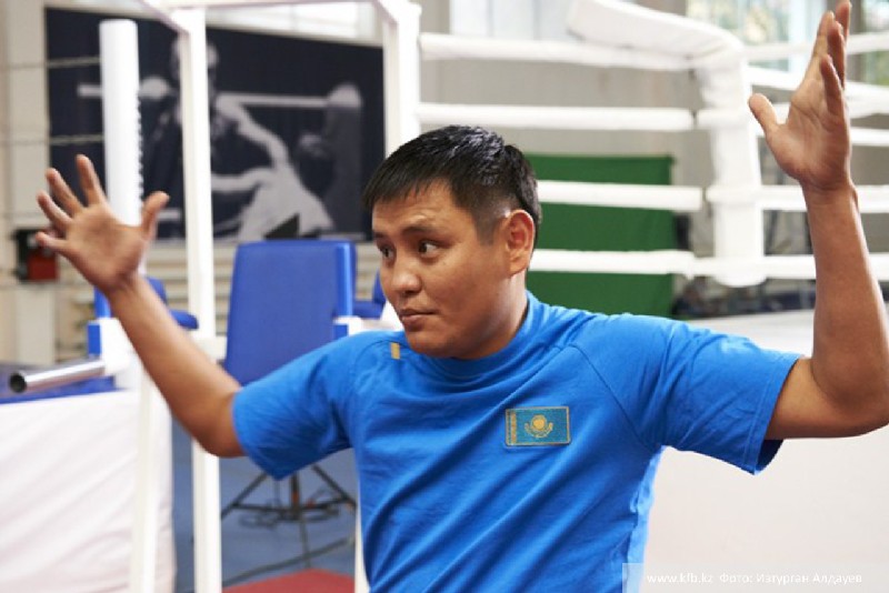 Транссексуал Вика Саратов